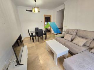 Location Appartement à Girón - Las Delicias. Piso en alquiler las delicias con parking para coche pequeño y t