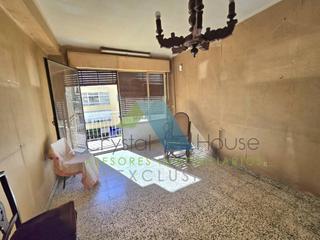 Appartement à Carranque - Haza Cuevas. Piso a reformar en perchel