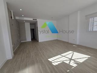 Pis a El Consul - Ciudad Universitaria - El Romeral. Bajo reformado en el cónsul