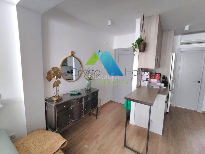 Foto b029d9f4-4f90-4eb7-ba13-40f4d9e5f27c. Piso espectacular piso en carranque con licencia turística en Málaga