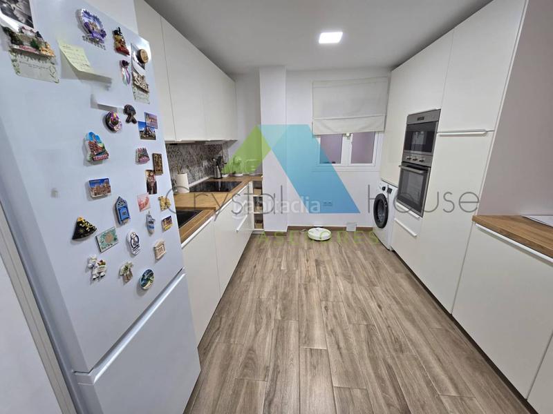 Foto e7011a4d-52c2-460d-a617-a590d4e68178. Appartamento in La Luz - El Torcal Málaga