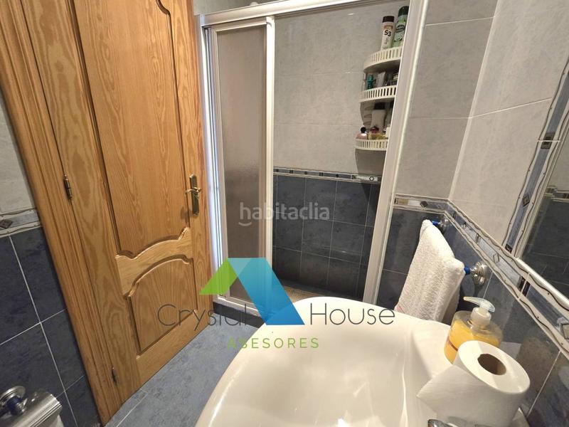 Foto 1cf9e7f3-a8b0-4f2b-8346-ce6bcf583d7b. Casa adossada amb aparcament a Los Almendros - El Limonero - El Tomillar Málaga