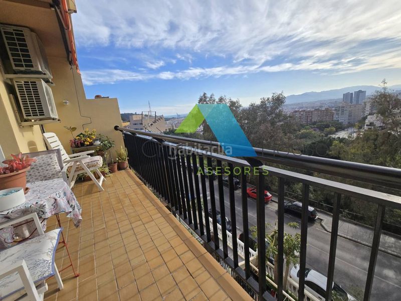 Foto 9d90af60-5160-42ef-a1cd-666914993a81. Dúplex amb aparcament a Olletas - Sierra Blanquilla Málaga