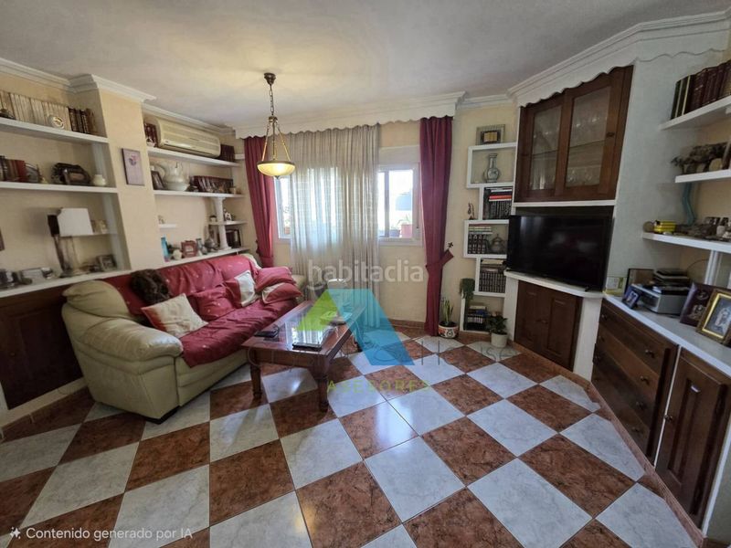 Foto ca6d6b8a-da79-47f9-a90c-986d05fb8863. Pis a Perchel Norte Málaga