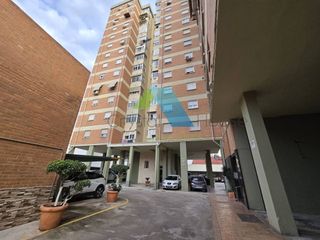 Appartement à Los Guindos - Parque Mediterráneo - Santa Paula. Amplio piso en los guindos