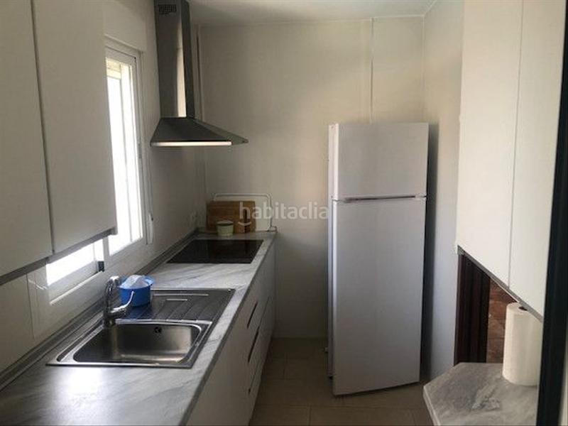Foto 96071a50-8725-4d41-805d-8a51156577c1. Rent flat in paseo marítimo rey de españa 104 in Las Gaviotas - Carvajal Fuengirola