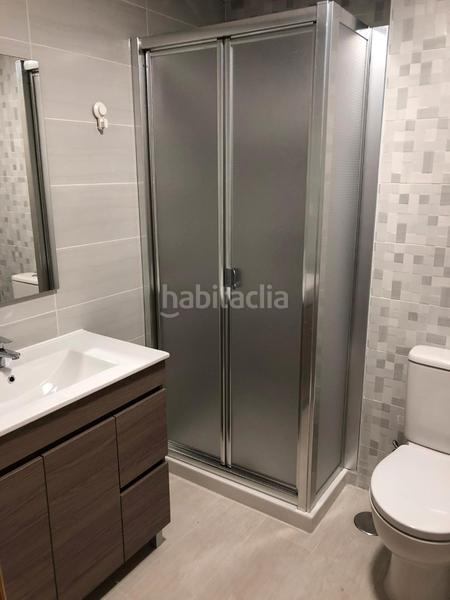 Foto 10d7835b-309d-4146-b682-0bf7079927db. Alquiler piso en avenida juan gómez juanito 1 impecable piso 2 dorm/2 baños 4 planta centro en Fuengirola