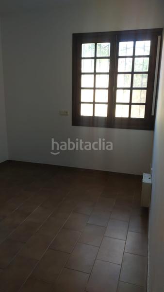 Foto 17f7f197-c5a2-421c-a193-586fdee6833b. Alquiler chalet en calle ronda 6 se alquila casa centro pueblo lópez larga temporada en Fuengirola