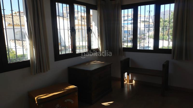 Foto 49f35937-7ca0-46ff-b960-d8f911b4395a. Alquiler chalet en calle ronda 6 se alquila casa centro pueblo lópez larga temporada en Fuengirola