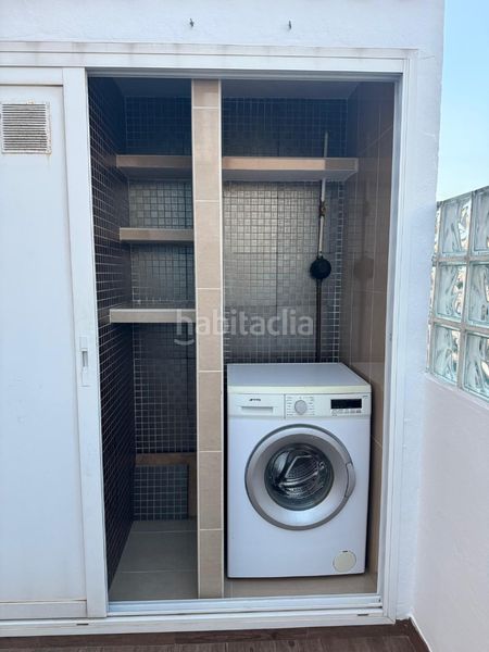 Foto c8fad617-01f2-47e8-8660-e90d77363a5f. Ático en calle gladiolos 27 en Las Flores Mijas