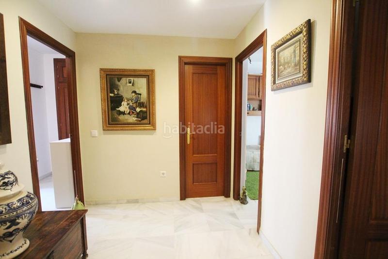 Foto 32bf8e69-b37b-4dba-8c40-e9bf34526b08. Casa adossada amb calefacció aparcament piscina a Jerez de la Frontera