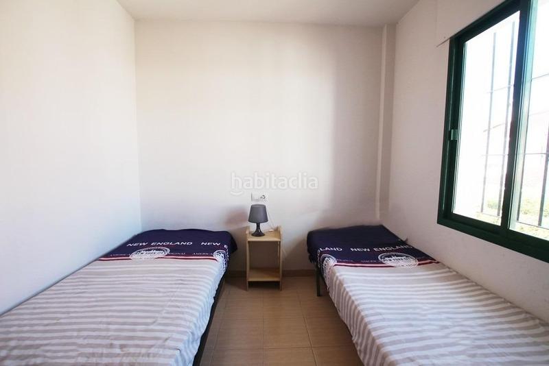 Foto b998ab8c-8689-4c1c-9905-070ebf5eeda7. Casa a schiera con parcheggio in El Altillo Jerez de la Frontera