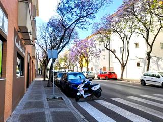 Pis a Puertas del sur - Guadabajaque. Piso con patio en zona sur