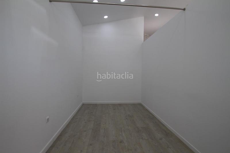 Foto 2eb232b2-cd09-4b63-8735-8cc3ff3719f5. Local comercial fantastico local en zona nazaret en Jerez de la Frontera
