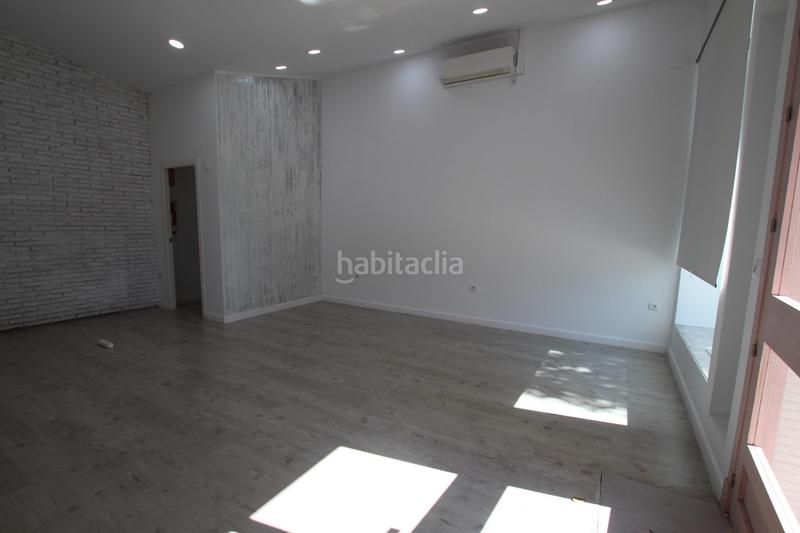Foto e72235b1-7184-43ab-a9bb-3a699a5b70b0. Local comercial fantastico local en zona nazaret en Jerez de la Frontera