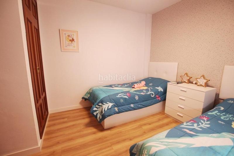 Foto c8285061-23d7-44a8-92ad-20a1737cb75f. Casa adosada adosado con 2 plazas de garaje en zona centro en Jerez de la Frontera