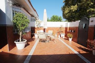 Maison jumelée à El Rocío - La Milagrosa. Adosado con buhardilla en la marquesa