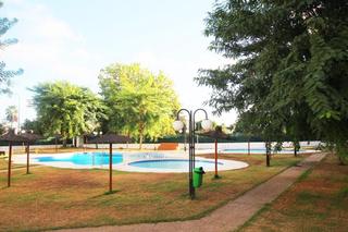 Appartement à El Altillo. Piso con terraza y trastero en zona norte