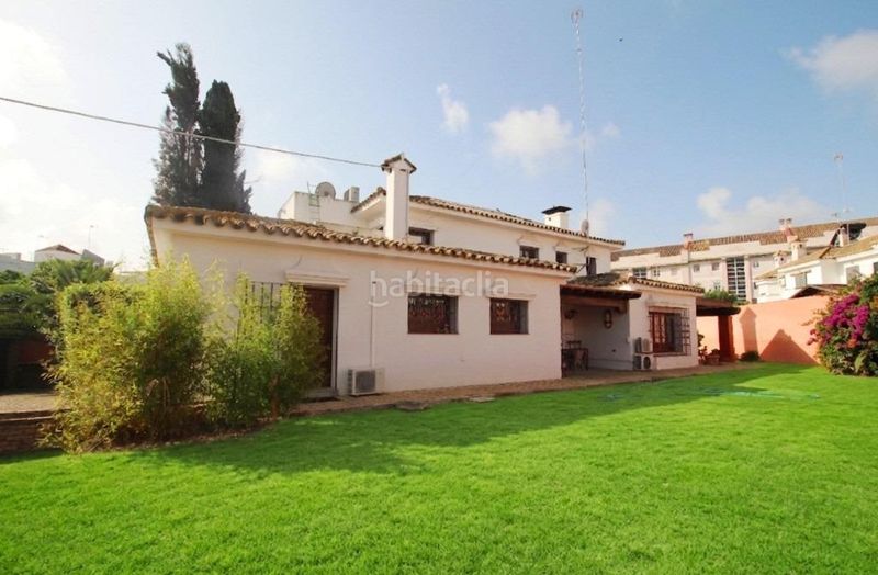 Foto b4d79681-5f06-416f-88f3-69e23e8e8854. Chalet  con piscina en El Altillo en El Altillo Jerez de la Frontera