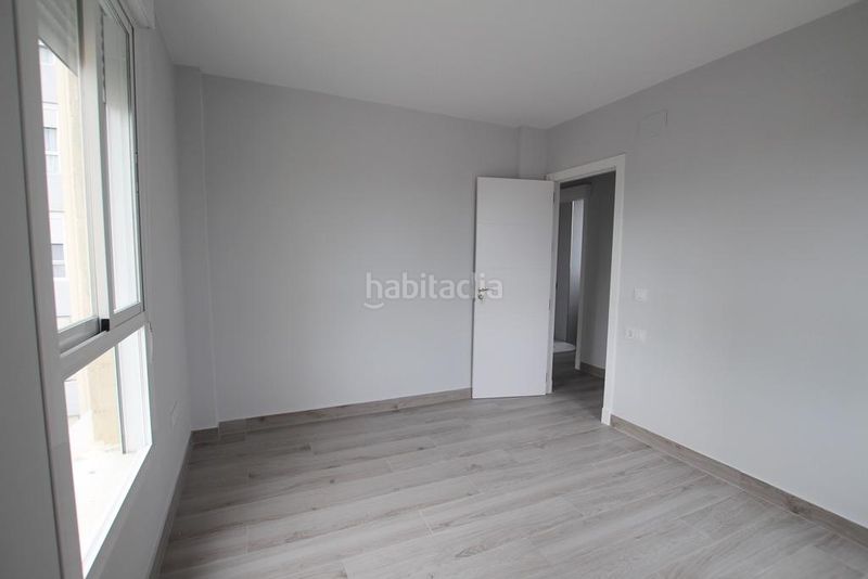 Foto 5d8512fb-7411-44d2-a4d4-dee10dadaeb7. Piso  de 4 dormitorios y plaza de aparcamiento zona merca 80 en Jerez de la Frontera