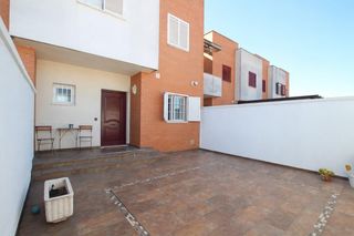 Reihenhaus in Puertas del sur - Guadabajaque. Adosado en zona guadabajaque