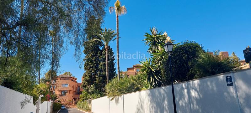 Foto 14c0cd78-ff8c-45ee-b171-4a2c66685998. Àtic amb xemeneia piscina a Paraiso - Barronal Estepona