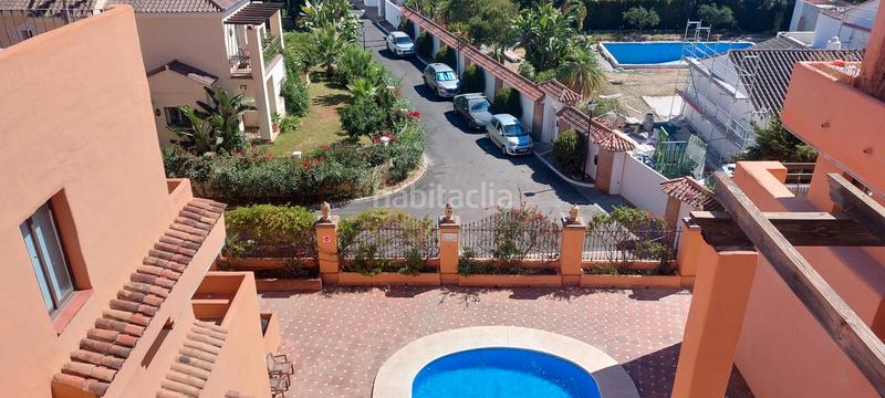 Foto b56de1a5-668d-4c99-a5b1-28e7072efbc3. Ático bonito ático en 2ª línea de playa con piscina en Estepona
