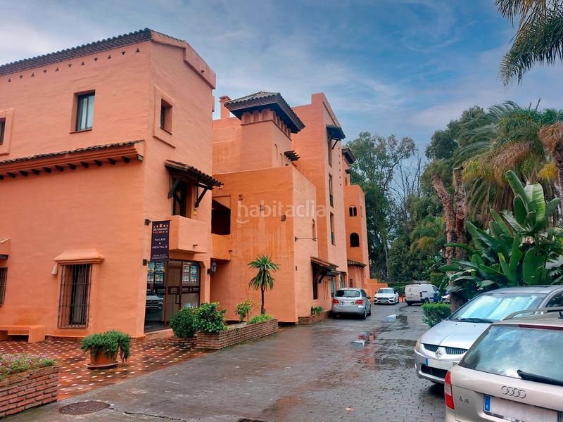 Foto dfd61067-38f4-46bb-8b22-1fc3d48fe37c. Àtic amb xemeneia piscina a Paraiso - Barronal Estepona