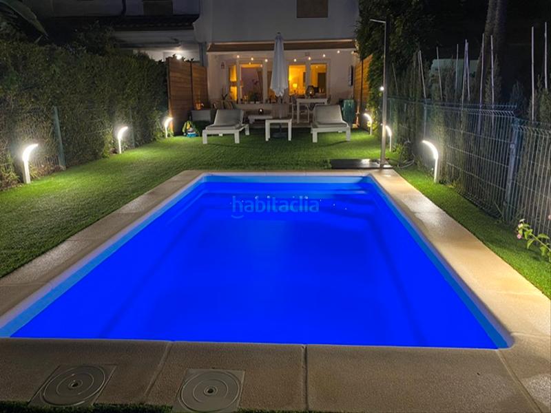 Foto 6c1c72c8-3055-4ce9-b4f6-822fb143792c. Casa a schiera con riscaldamento parcheggio piscina in Benalmádena