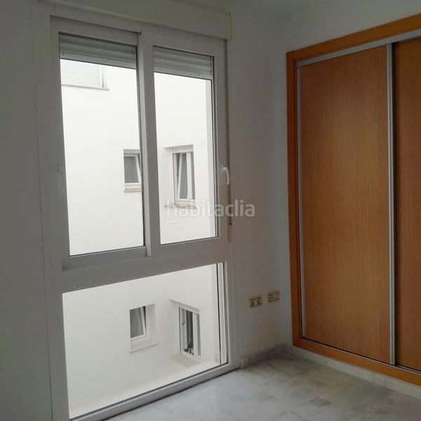 Foto 59fbea85-7130-4b5c-a23d-61b097fdbcd1. Affitto appartamento con parcheggio in La Goleta - San Felipe Neri Málaga
