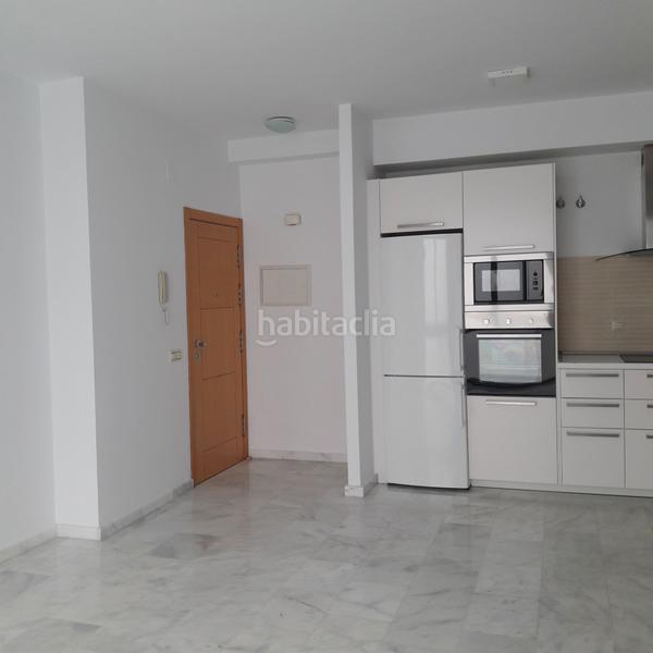 Foto 79a6bd33-1ed1-4e6f-91ac-772b844f4462. Affitto appartamento con parcheggio in La Goleta - San Felipe Neri Málaga