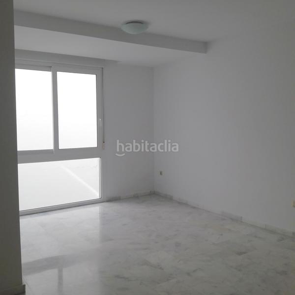 Foto cf397213-036c-4fc7-a124-0897e419a0cd. Affitto appartamento con parcheggio in La Goleta - San Felipe Neri Málaga