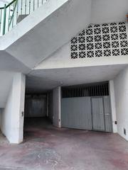 Aparcament cotxe  Calle príncipe de asturias. Plaza de garaje con trastero en el centro de coín