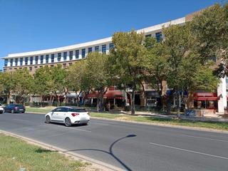 Oficina a Avenida alcalde luis uruñuela 6. Oportunidad ultima oficina en venta