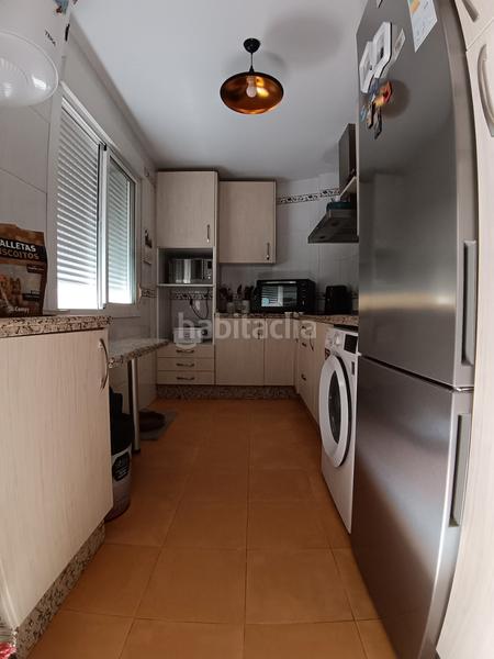 Foto ab709bdd-4b19-4534-8b92-235b243ba91a. Casa adosada magnifico adosado en exclusiva en Centro Bormujos