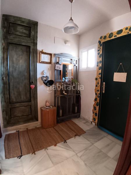 Foto fec1e20f-280f-444c-8e29-9d2e28e02c4a. Casa adosada magnifico adosado en exclusiva en Centro Bormujos
