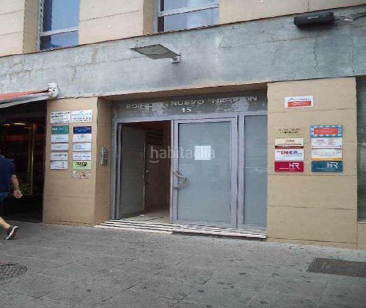 Foto c84cd017-6d64-4be7-83c1-adaed655bab8. Oficina a calle marqués de pickman 15 a Barrio del Nervión Sevilla
