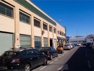 Bâtiment à usage industriel à Calle rodio 43. Nave sin posesion en el  poligono calonge