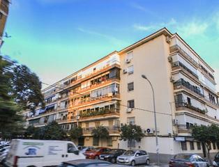 Pis en Calle ciudad de ayora 7. Piso en planta baja en parque alcosa