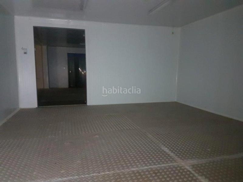 Foto b3db07ee-3cea-41c0-817b-f87df6d6dbeb. Fabrikhalle in calle aracena 12 in Cala