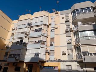 Pis en Barriada santa mnica 5. Piso en venta en bo santa monica, sevilla