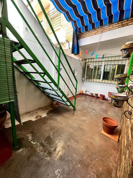 Foto 900cb34a-8938-4fab-bcb3-edfde160936e. Casa  barriada belen en Centro Tomares