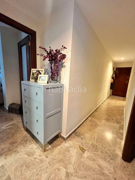 Foto 56c26a0f-3b93-4d1f-ab13-d5129a68213f. Pis a calle de la fuente 23 a Centro Tomares