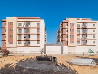 Local Comercial en Calle Hermanas Mirabal 12