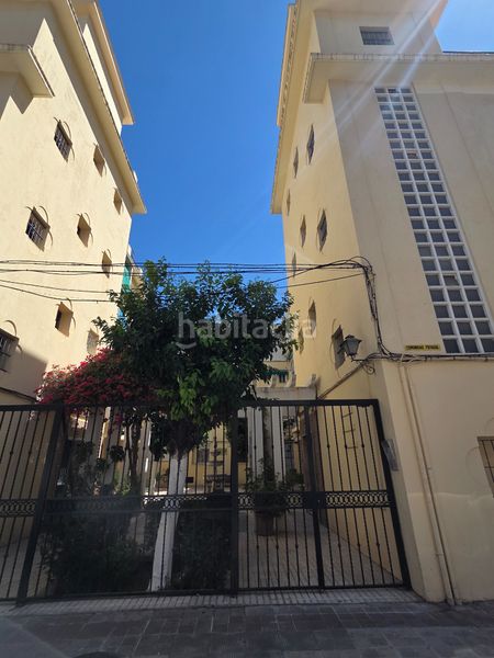 Foto f2556a9a-3303-4bd5-b7c3-69e3a862eb95. Pis amb calefacció a Triana Este Sevilla