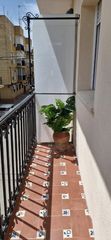 Miete Etagenwohnung  Calle castillo de bellver 11. 2 ultimos pisos en alquiler de 1 dormitorio y de 2 dormitorios a
