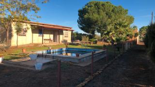Masia a Villanueva del Ariscal. Casa a estrenar en parcela de recreo