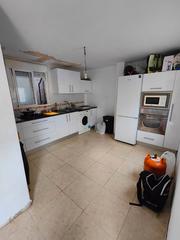 Maison  Calle julio verne. Se vende casa en planta baja con muchísimas posibilidades para h