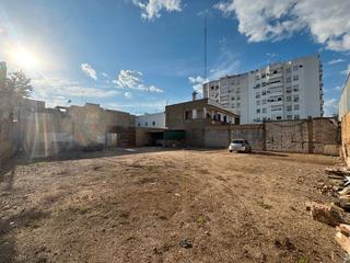 Terrain résidentiel  Calle acordeón. ¿estás pensando en construir como inversión o para hacer la vivi