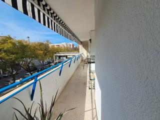 Appartement  Avenida eduardo dato. Se vende espectacular piso en la zona de nervión. en buen estado